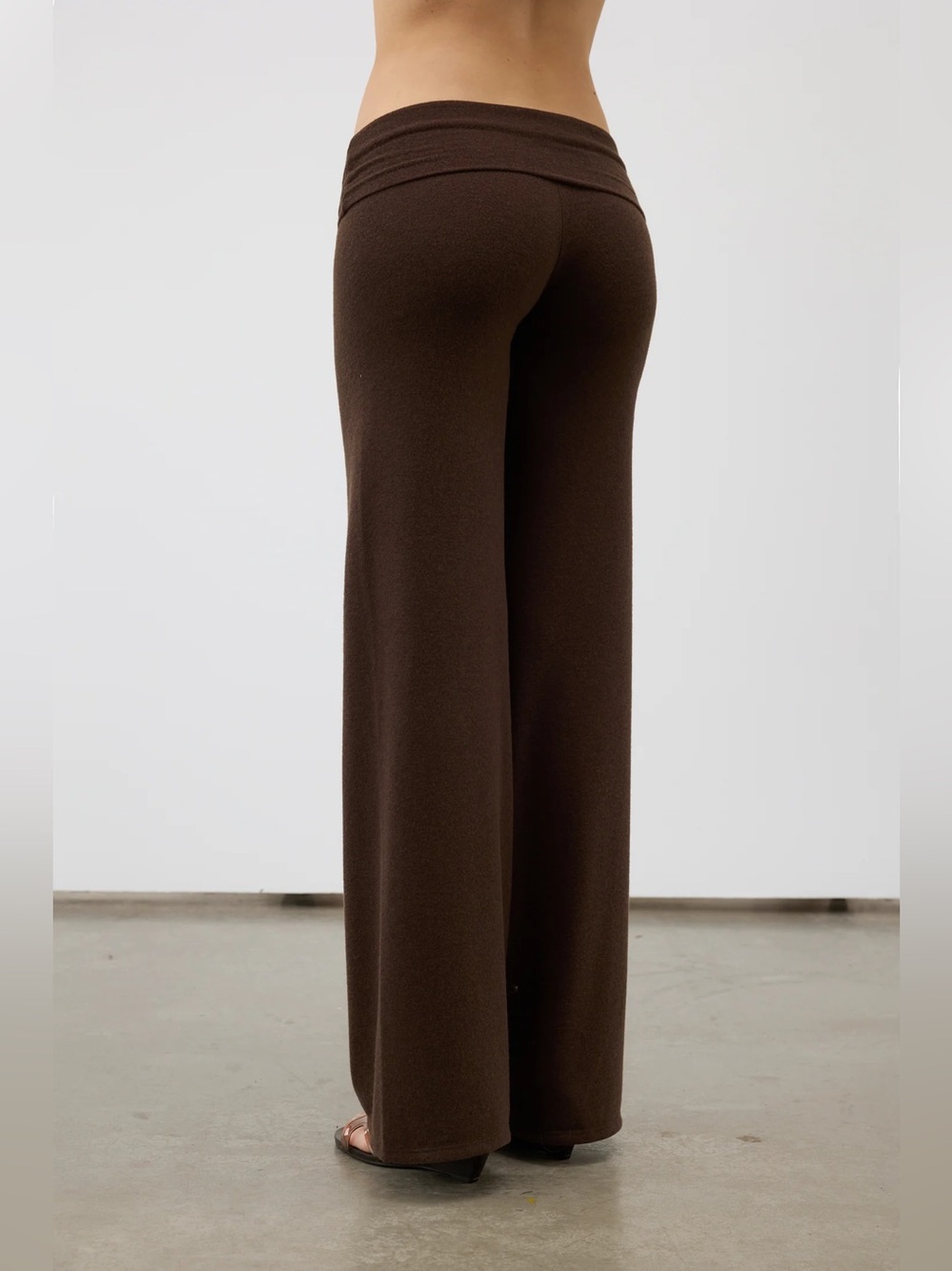 High-Rise Wide-Leg Knit Pants — Brown